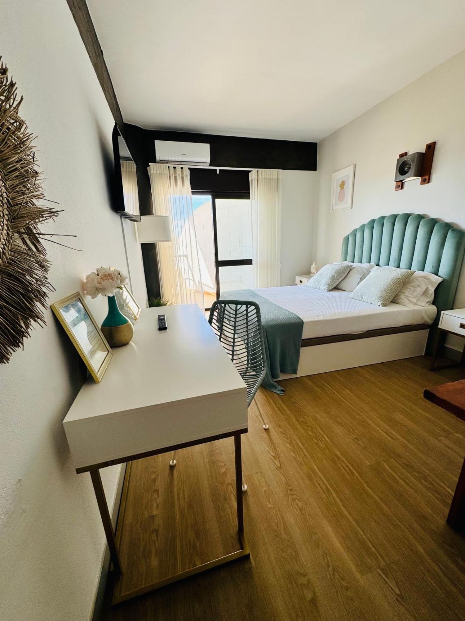 Sunset Lover Aparthotel Guadiana Монте-Горду Екстер'єр фото